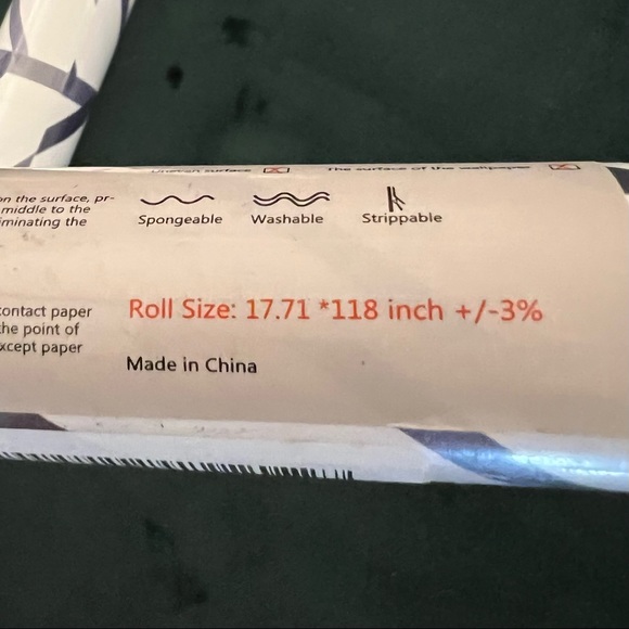 Peel & Stick Wallpaper Herringbone Navy Blue (x2) - Picture 16 of 16